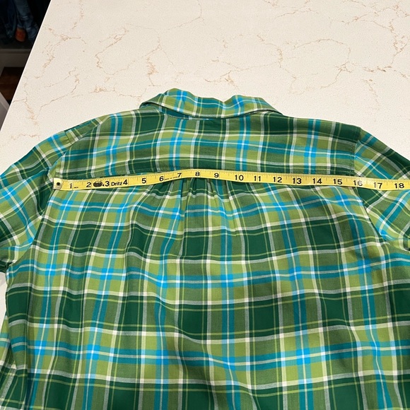 Talbots Green Plaid Lightweight Flannel - Picture 6 of 7